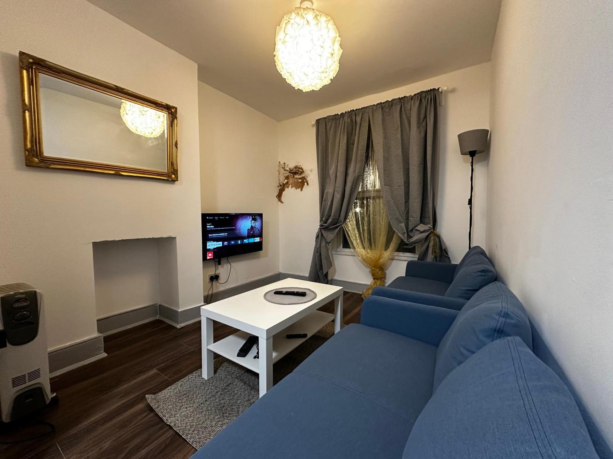 Mileend 4 Large Master Bedroom Privatunterkunft
