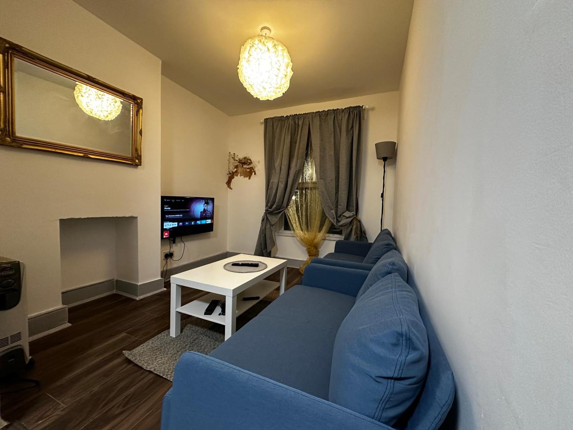 Mileend 4 Large Master Bedroom Privatunterkunft